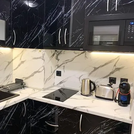 Διαμέρισμα Cozy Riverside Pine E5 Μπόροβετς