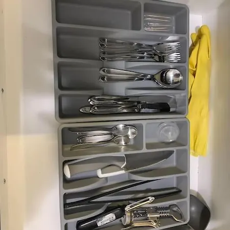 Cozy Riverside Pine E5 *