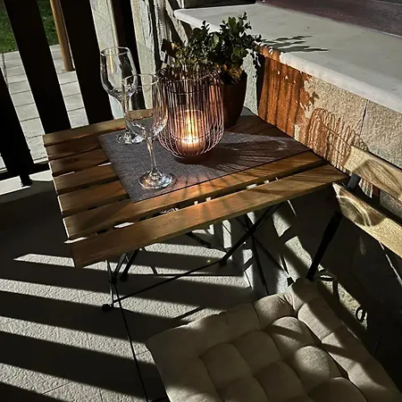 Διαμέρισμα Cozy Riverside Pine E5 Μπόροβετς