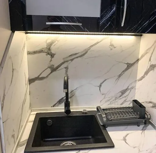 Cozy Riverside Pine E5 Apartament